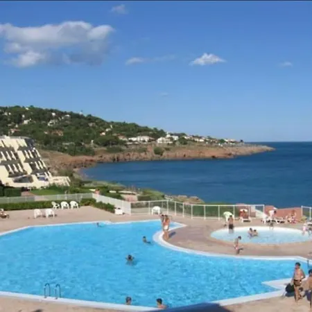 En Front De Sète